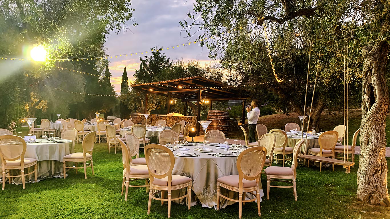 ilborgodellamarinella_sala_parco_ulivi-al-tramonto-a-2021-04-08